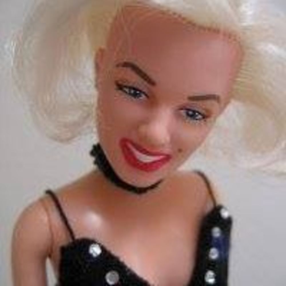 Meet your Posher, Amy